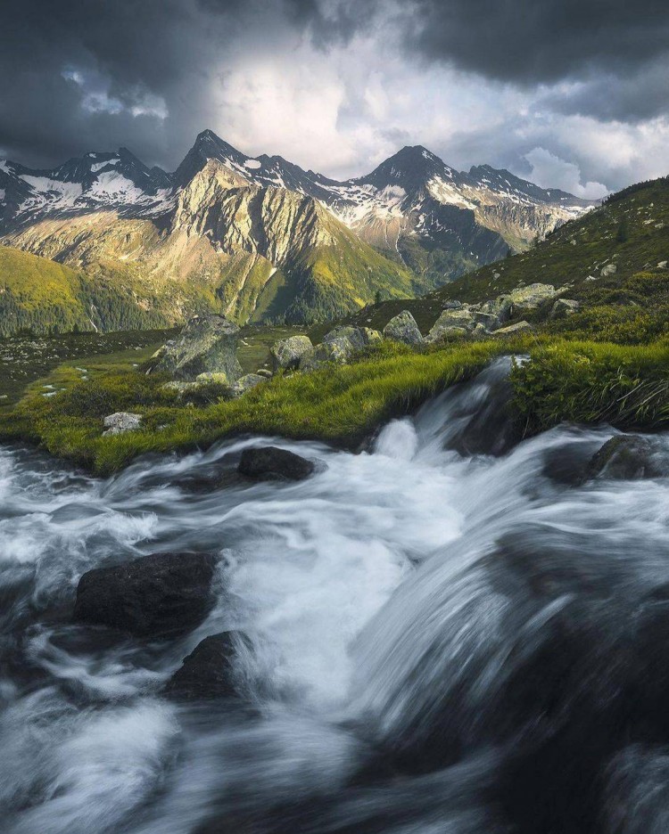 微信附近女人想不想和你有关系发条微信就知道!